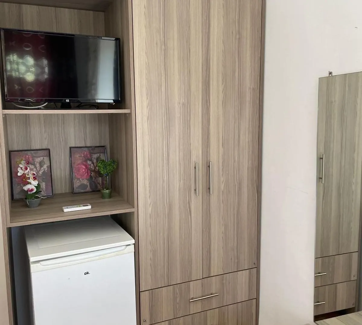 Gezos Apartment Himarë 0*,  Albania