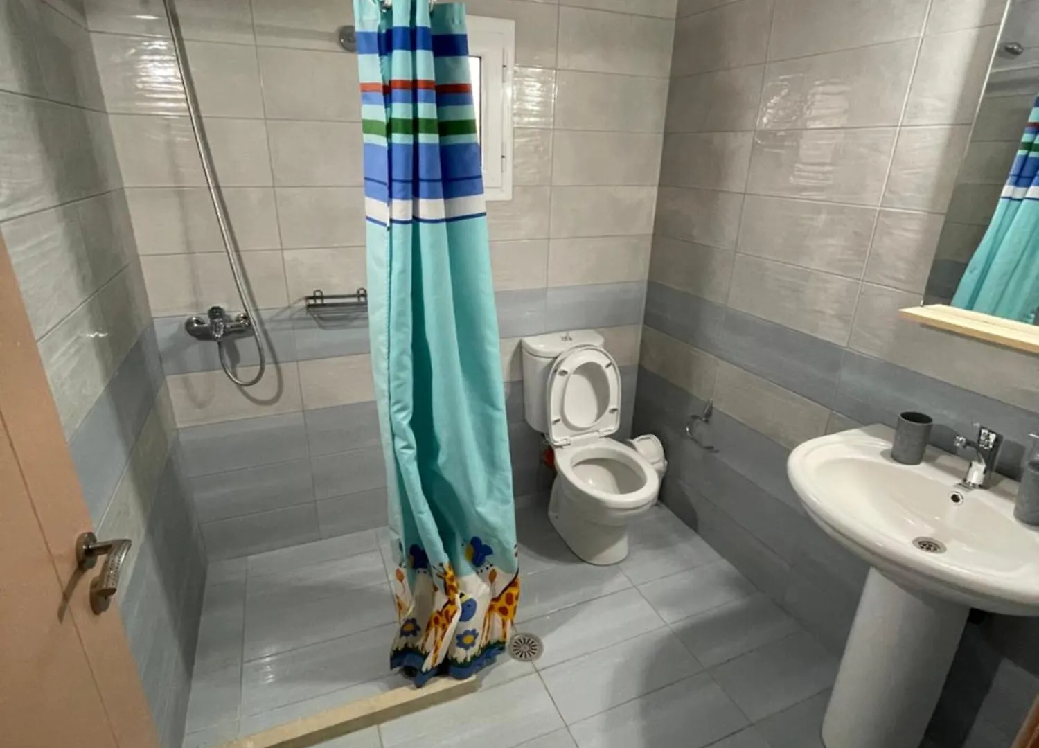Gezos Apartment Himarë